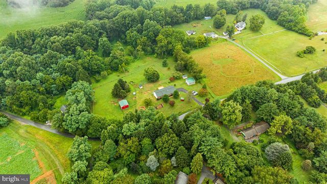 2710 FLINTSTONE RD, Freeland, MD 21053