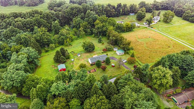 2710 FLINTSTONE RD, Freeland, MD 21053