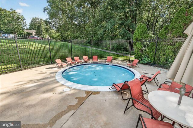 11201 YARDLEY CT, Ijamsville, MD 21754