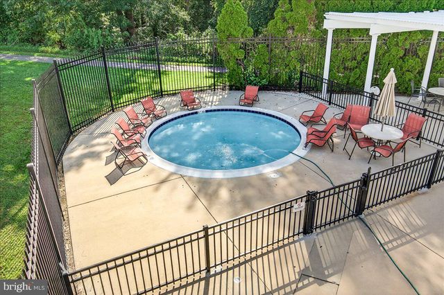 11201 YARDLEY CT, Ijamsville, MD 21754