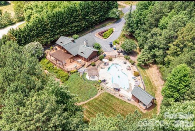 5501 Bridgewater Drive, Granite Falls, NC 28630