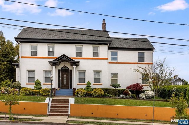 200 Washington Avenue, Clifton, NJ 07011