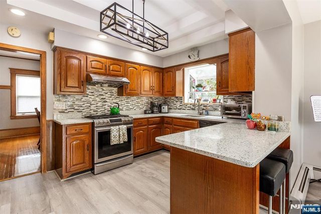 200 Washington Avenue, Clifton, NJ 07011