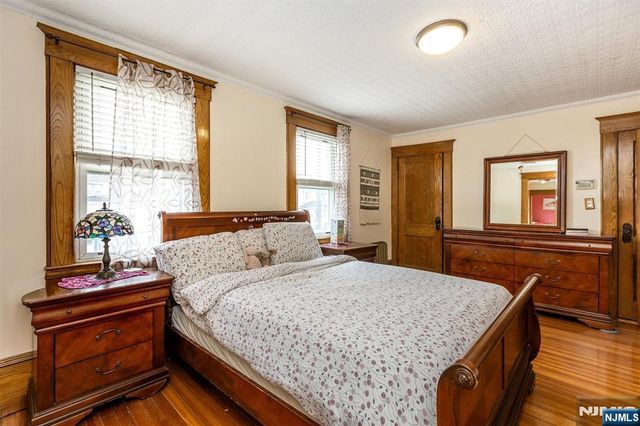 200 Washington Avenue, Clifton, NJ 07011