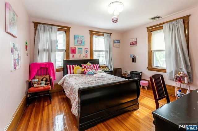 200 Washington Avenue, Clifton, NJ 07011