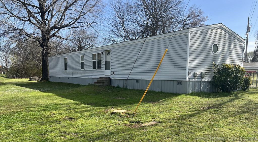 124 S BK 1401 Street, Stigler, OK 74462