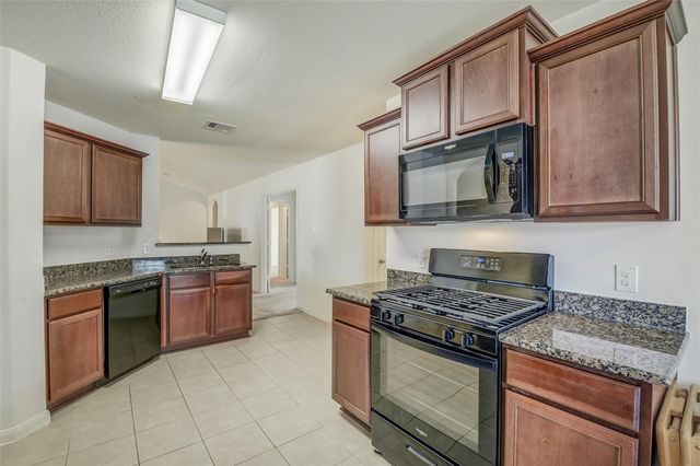 7614 Dusty Melody Lane, Conroe, TX 77304