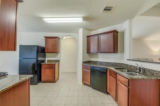 7614 Dusty Melody Lane, Conroe, TX 77304