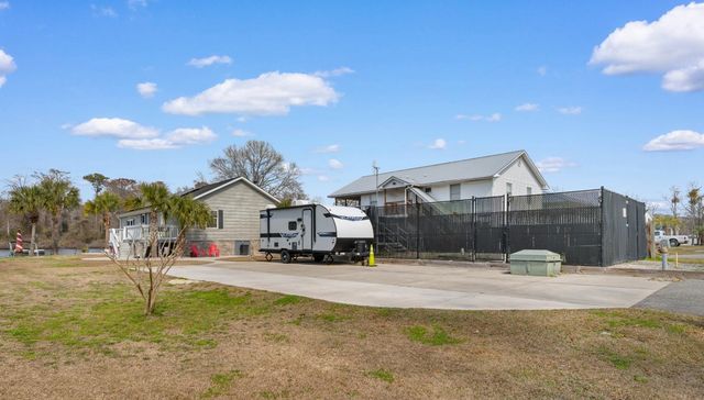 719 Smith Blvd., Myrtle Beach, SC 29588