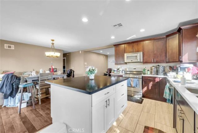 658 N Milford, Orange, CA 92867