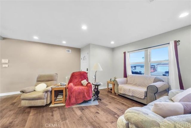 658 N Milford, Orange, CA 92867