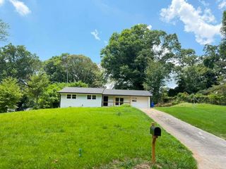 2792 Flagstone Drive, Atlanta, GA 30316
