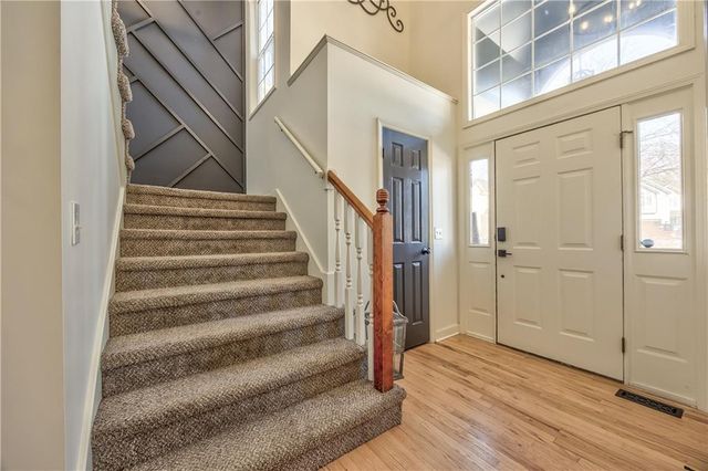 1017 Pebblebeach Drive, Lansing, KS 66043