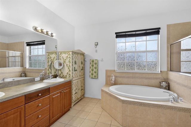 145 BRIG CIRCLE E, Placida, FL 33946