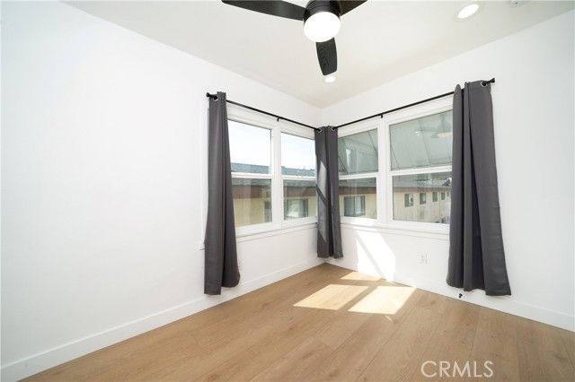 1050 Cedar Avenue, Long Beach, CA 90813
