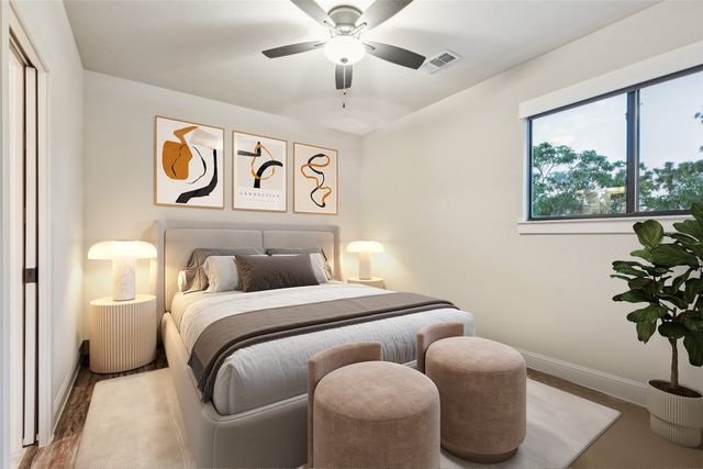 3105 Pastor Street, Dallas, TX 75212