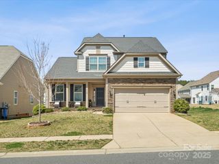 110 Lantern Acres Drive, Mooresville, NC 28115