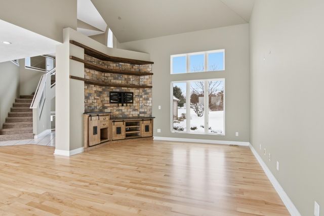 7852 Underwood Ridge, Peninsula Twp, MI 49686