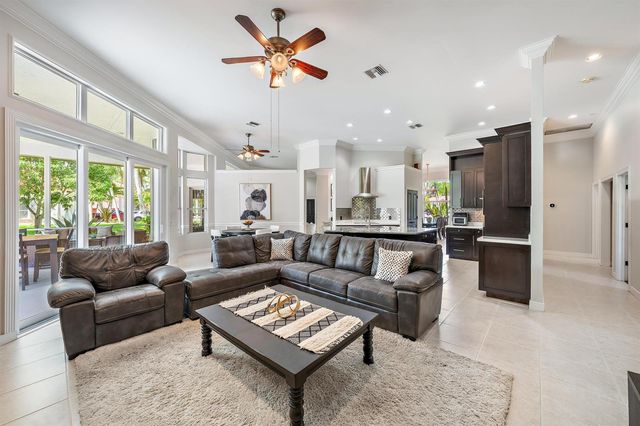 11842 Keswick Way, Palm Beach Gardens, FL 33412