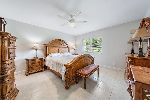 11842 Keswick Way, Palm Beach Gardens, FL 33412