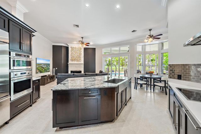 11842 Keswick Way, Palm Beach Gardens, FL 33412