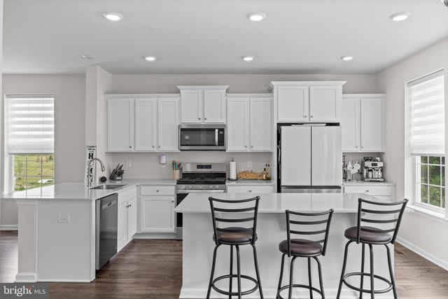 414 MONTE FARM, Mount Laurel, NJ 08054