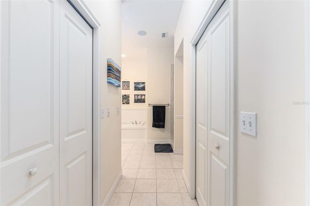 5034 NW 11TH PLACE, Gainesville, FL 32605