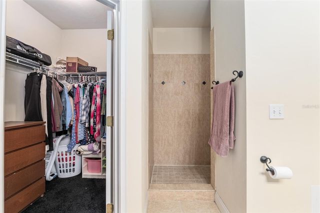 5034 NW 11TH PLACE, Gainesville, FL 32605