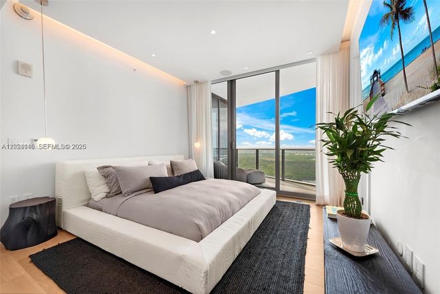 15701 Collins Ave 4105, Sunny Isles Beach, FL 33160