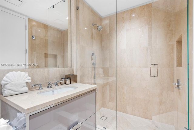 15701 Collins Ave 4105, Sunny Isles Beach, FL 33160