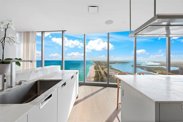 15701 Collins Ave 4105, Sunny Isles Beach, FL 33160