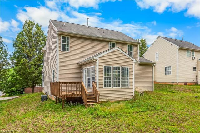 532 Rockbridge Drive, Kernersville, NC 27284