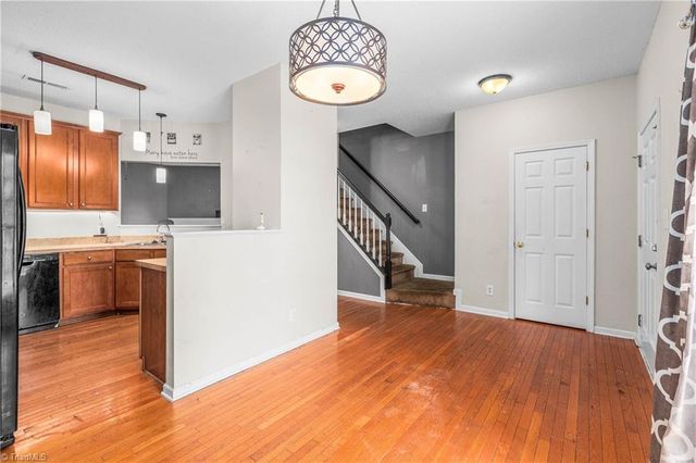 532 Rockbridge Drive, Kernersville, NC 27284