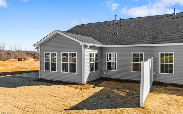 294 Yarrow Drive, Lexington, NC 27295