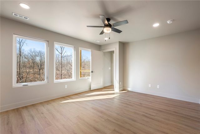 15 Ettrick Lane, Bella Vista, AR 72715