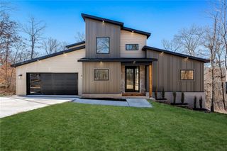 15 Ettrick Lane, Bella Vista, AR 72715