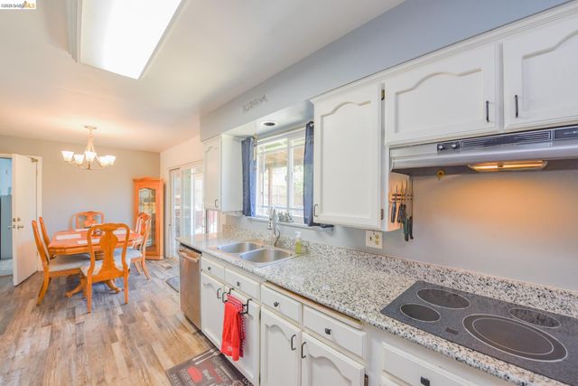 12933 Chaparral Rd, Sonora, CA 95370