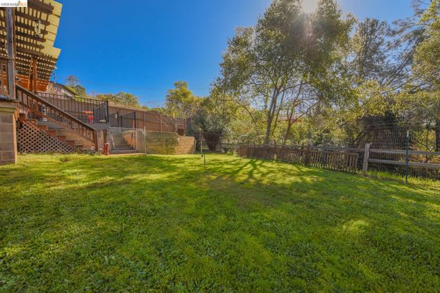 12933 Chaparral Rd, Sonora, CA 95370
