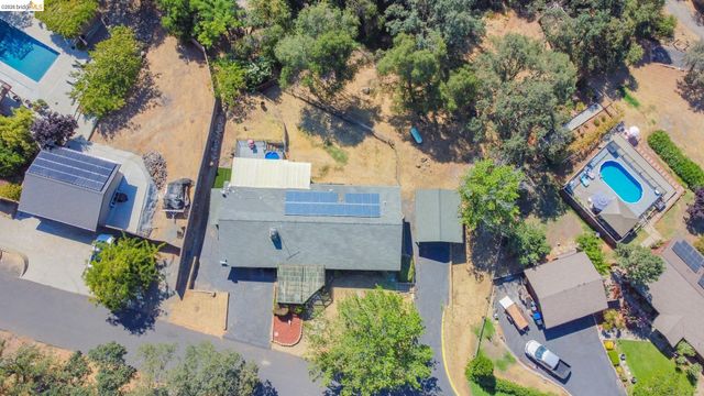 12933 Chaparral Rd, Sonora, CA 95370