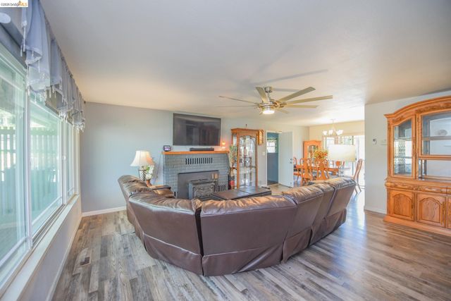 12933 Chaparral Rd, Sonora, CA 95370