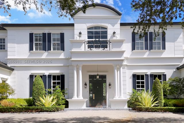 6045 SW 106th St, Pinecrest, FL 33156