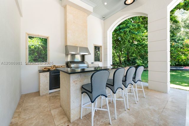 6045 SW 106th St, Pinecrest, FL 33156