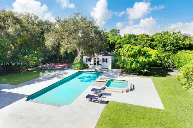 6045 SW 106th St, Pinecrest, FL 33156