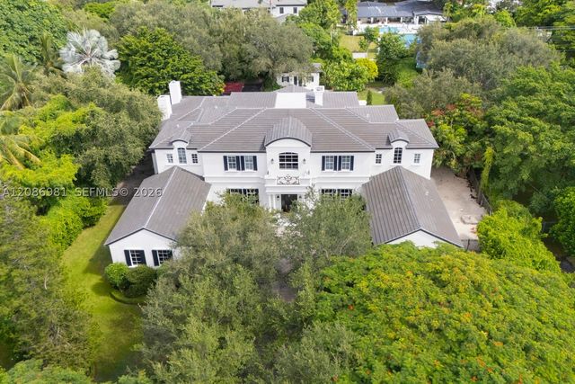 6045 SW 106th St, Pinecrest, FL 33156