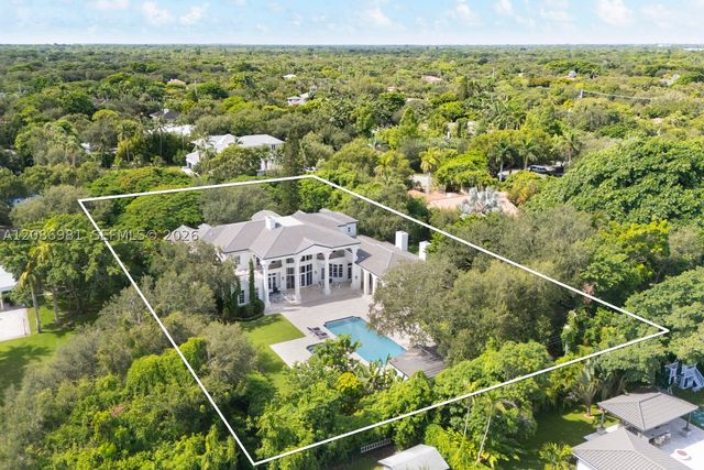 6045 SW 106th St, Pinecrest, FL 33156