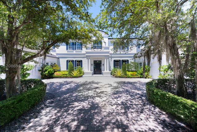 6045 SW 106th St, Pinecrest, FL 33156