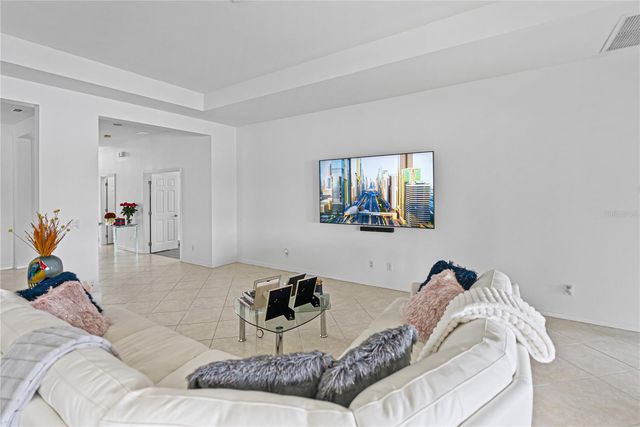 3671 SUMMERWIND CIRCLE, Bradenton, FL 34209