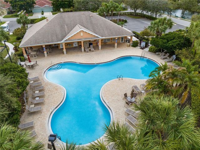 3671 SUMMERWIND CIRCLE, Bradenton, FL 34209