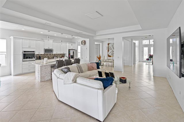 3671 SUMMERWIND CIRCLE, Bradenton, FL 34209