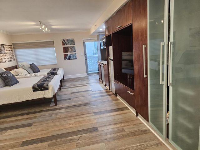 1024 Ocean Dr A305, Miami Beach, FL 33139